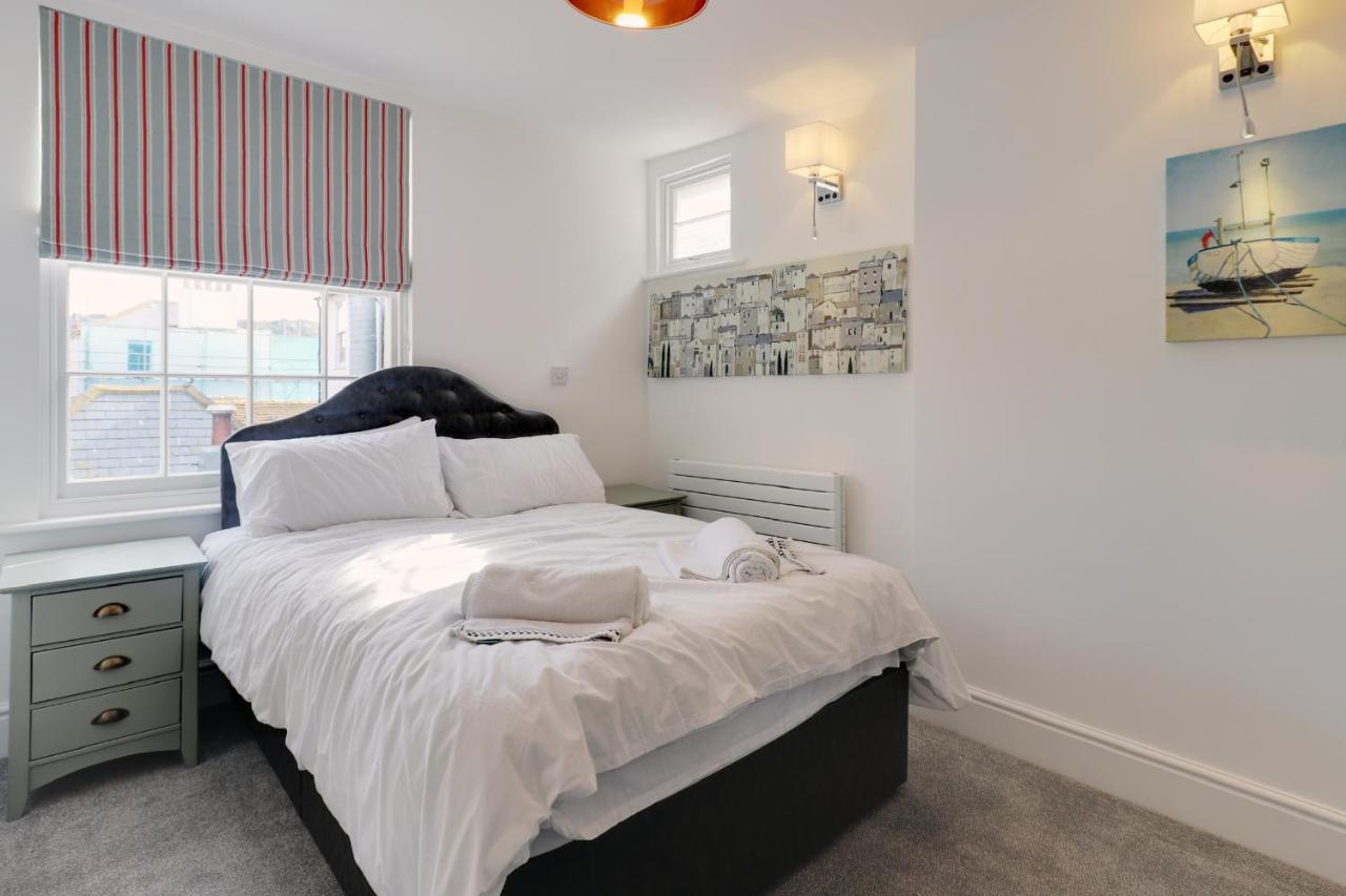 Master Accommodation Suite 6 Гастингс Экстерьер фото